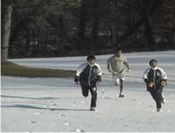 襲う平山!逃げる海野と中川!